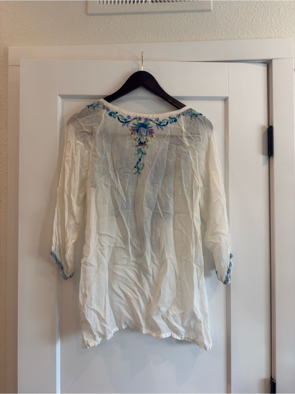 Johnny Was Cream Tunic with Blue and Teal Floral Embroidery - Picture 4 of 10